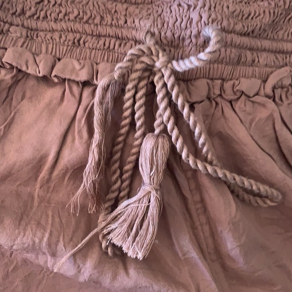 Wilfred (Aritzia) Tie Waist Short - Picture 4 of 4